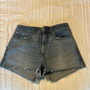 Abercrombie The Mom Short High Rise- Curve Love